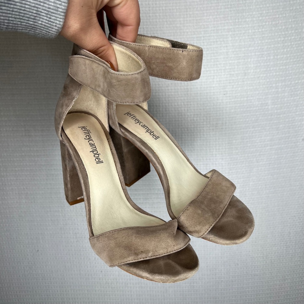 Jeffrey Campbell Suede Ankle Strap Block Heels Women's Size 5‎ Taupe